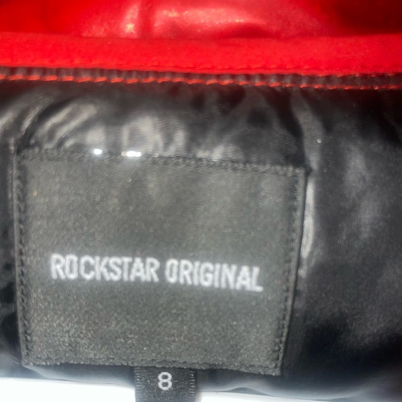 ‼️SOLD‼️red metallic puffer jacket - Picture 11 of 11